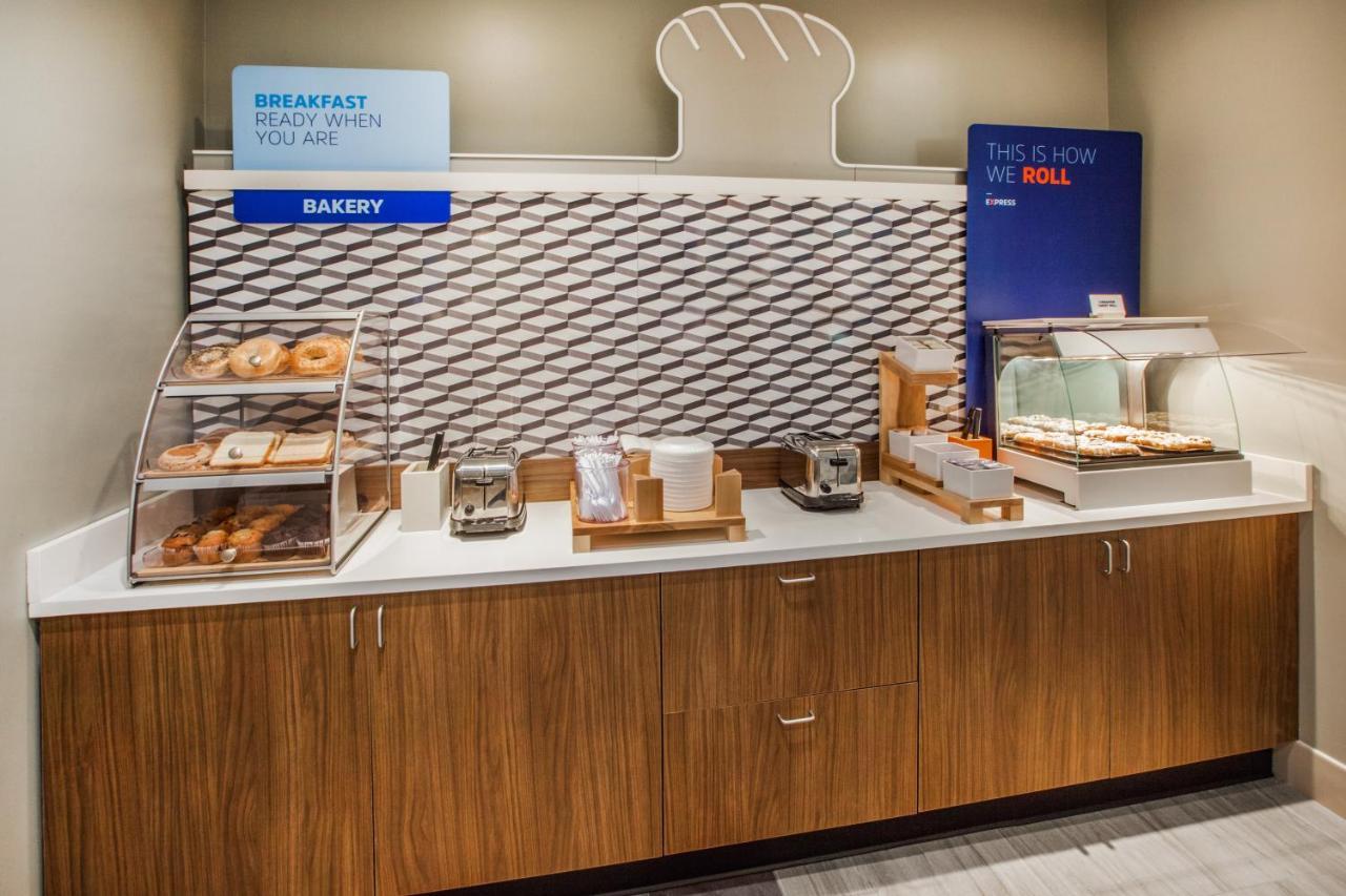 Holiday Inn Express & Suites Wooster By Ihg Esterno foto